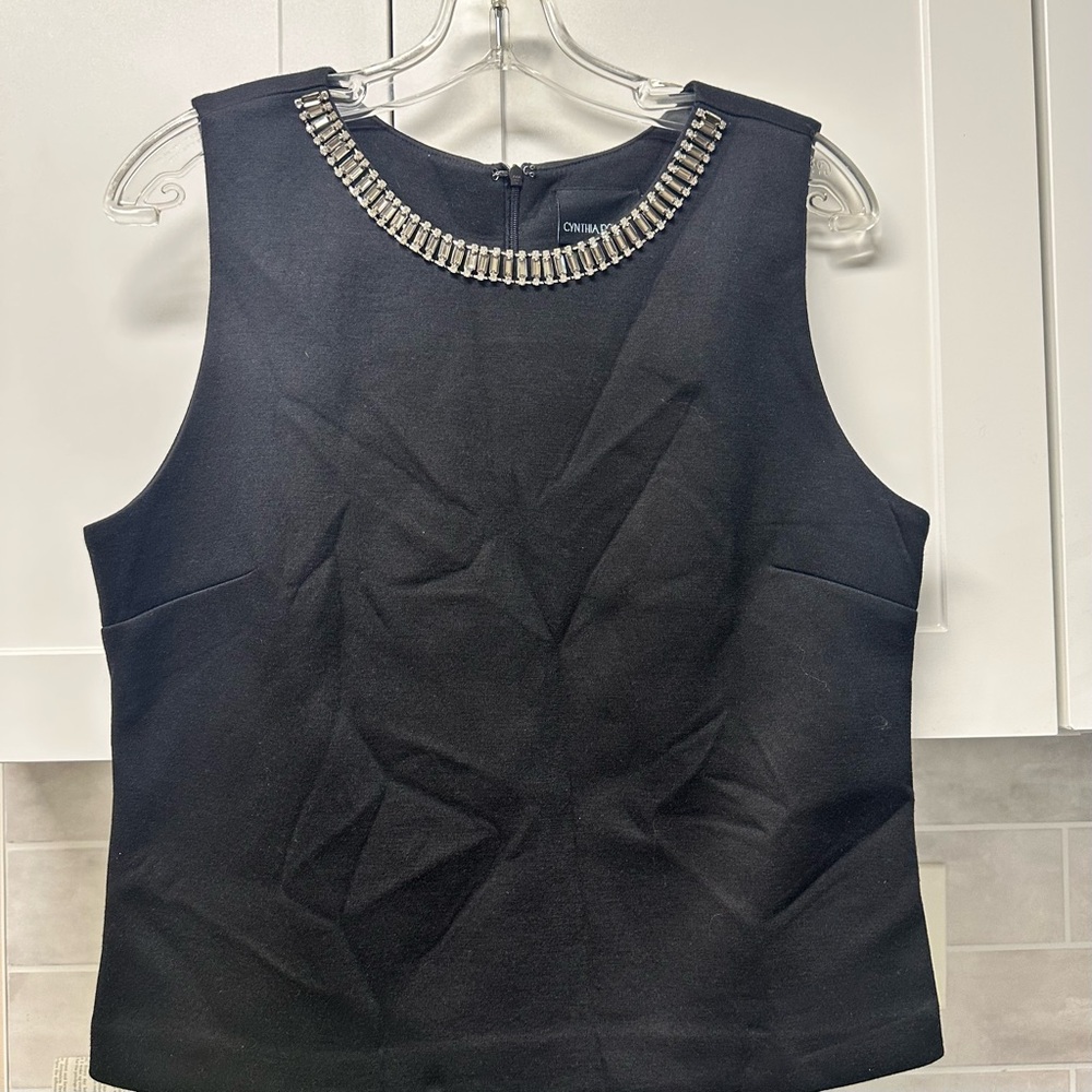 CYNTHIA ROWLEY Black Embellished Neckline Sleeveless Top L